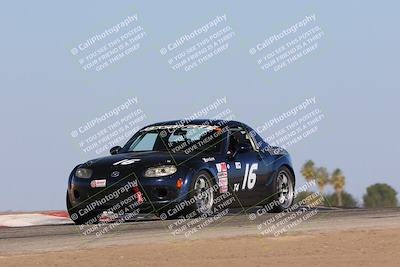 media/Oct-15-2023-CalClub SCCA (Sun) [[64237f672e]]/Group 6/Qualifying/